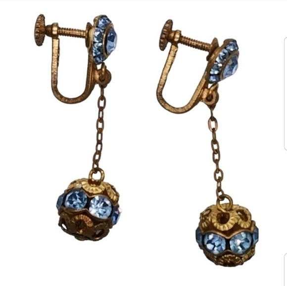VINTAGE 1940s GOLDTONED & BLUE AUSTRIAN CRYSTAL SCREW BACK DROP STYLE EARRINGS - Picture 3 of 5